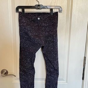 Lululemon Luxtreme size 6 galaxy